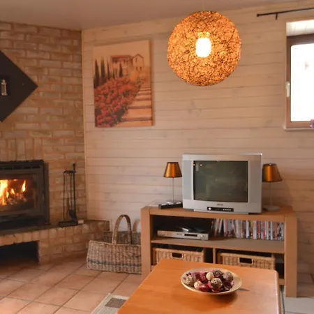 Charming Very Well Kept Holiday House *