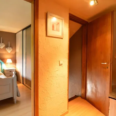 Charming, Very Well Kept Holiday House Ferienhaus Exbomont