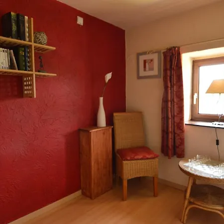 Charming, Very Well Kept Holiday House * Exbomont